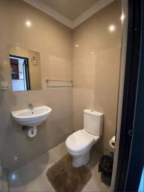 Victoria Guest Lodge Bellville Esterno foto